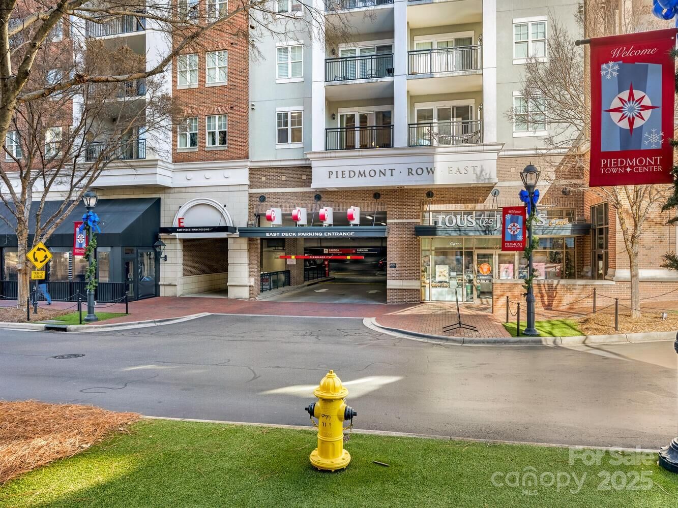 Property Photo:  4625 Piedmont Row Drive 302  NC 28210 