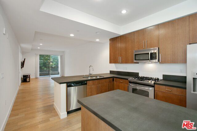 Property Photo: 6001 Carlton Way CA 90028