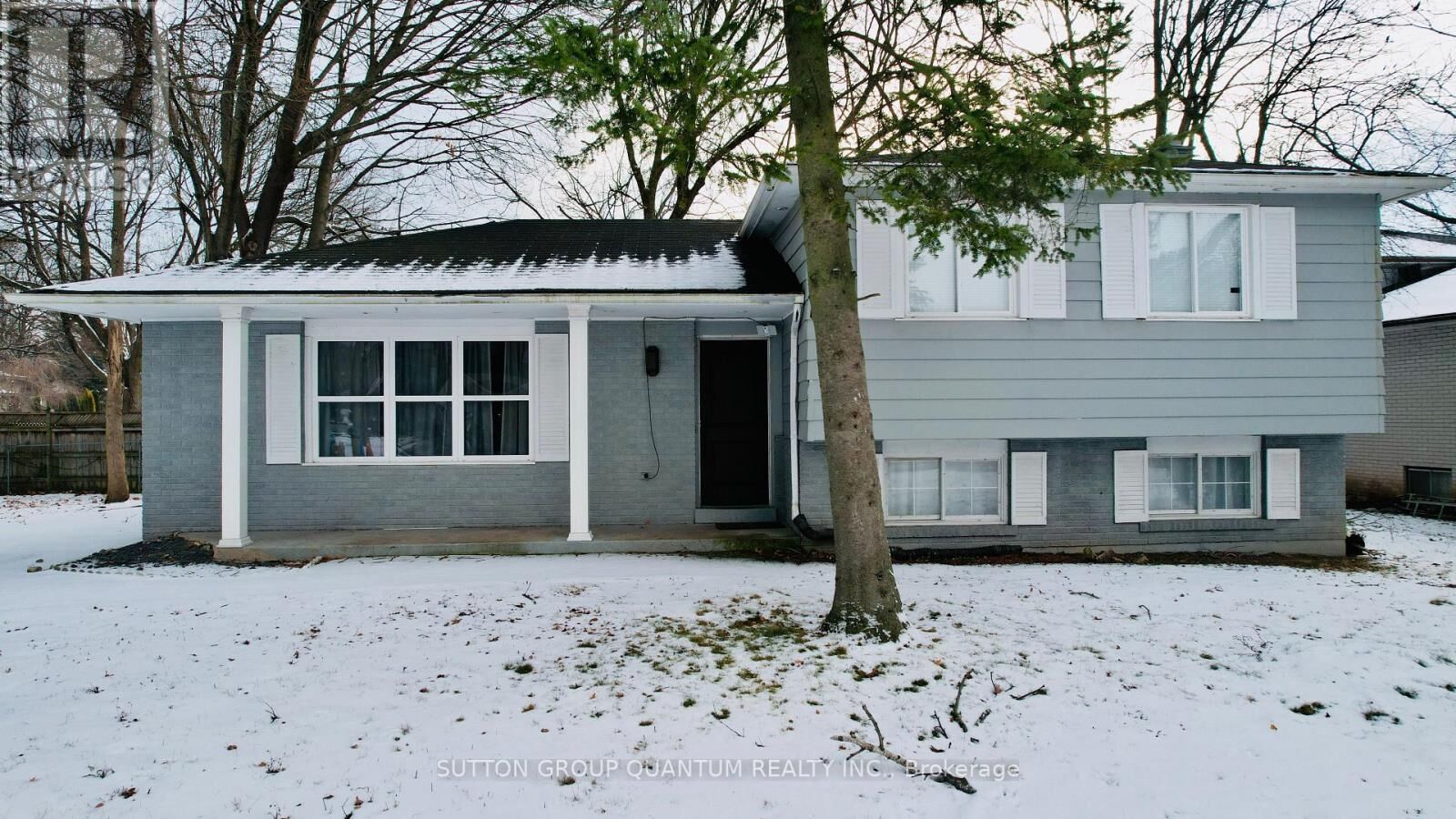 Property Photo:  3118 Victoria Street  ON L6L 1K2 