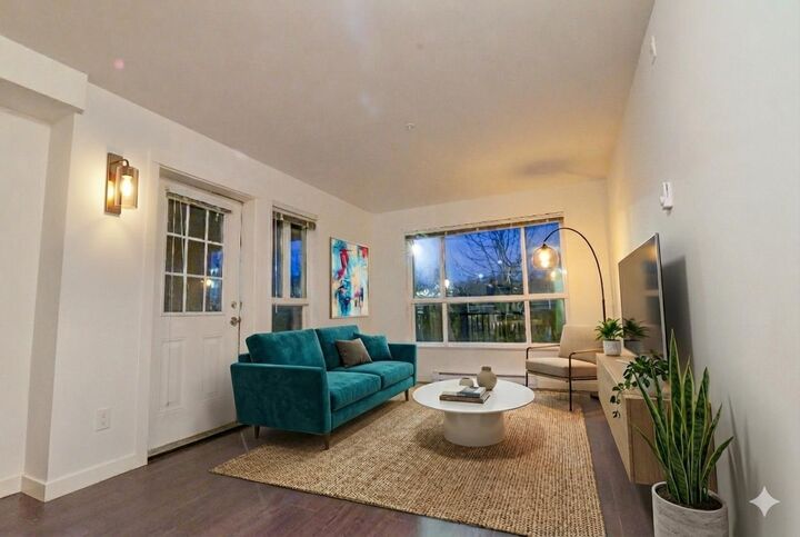 Property Photo:  10688 140 Street 116  BC V3T 0M6 