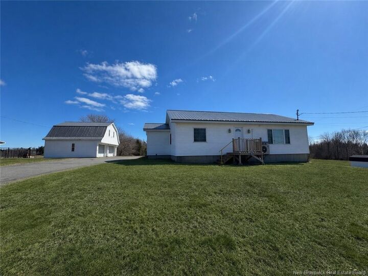 38 Mount Pleasant Road — photo 1