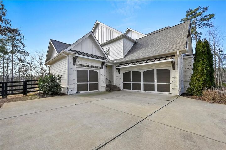 Property Photo: 126 Townsend Pass GA 30004