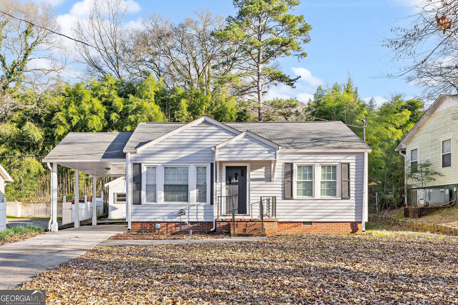 Property Photo: 2827 Maple Road SE GA 30161
