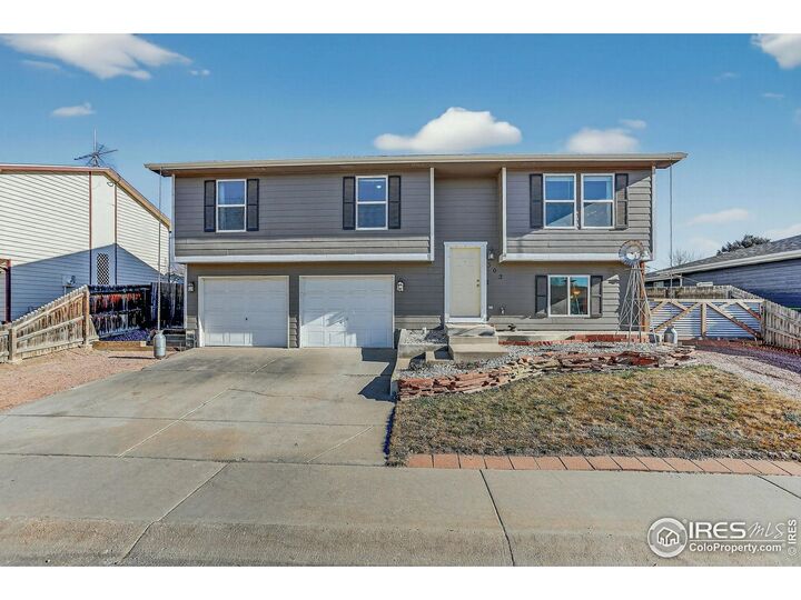 Property Photo: 502 Lakeview Dr CO 80550