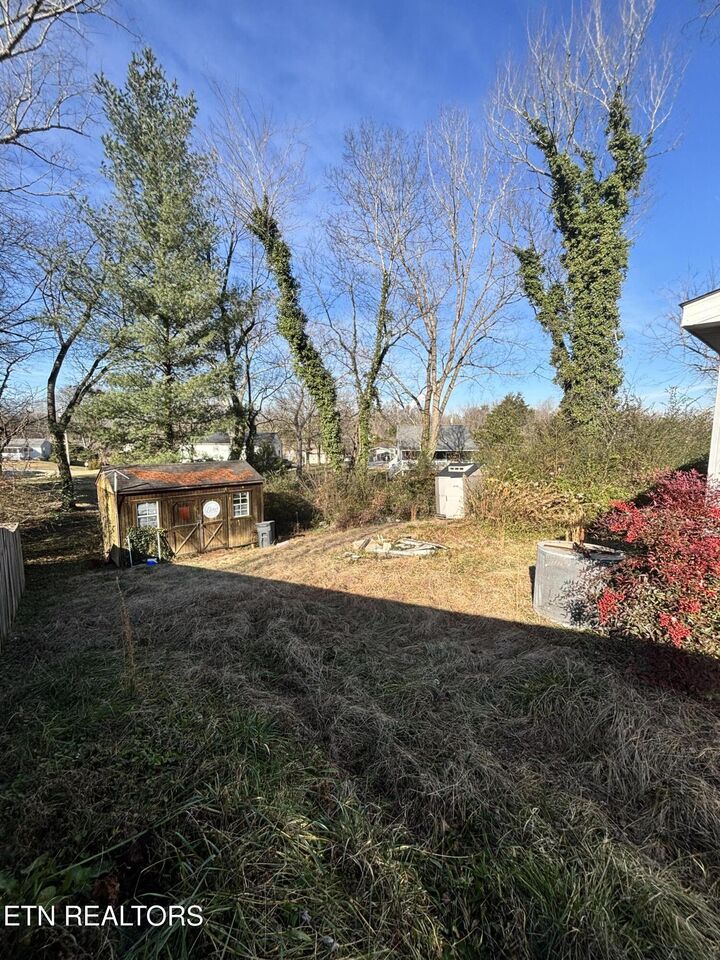Property Photo: 1352 Byrd Circle TN 37763