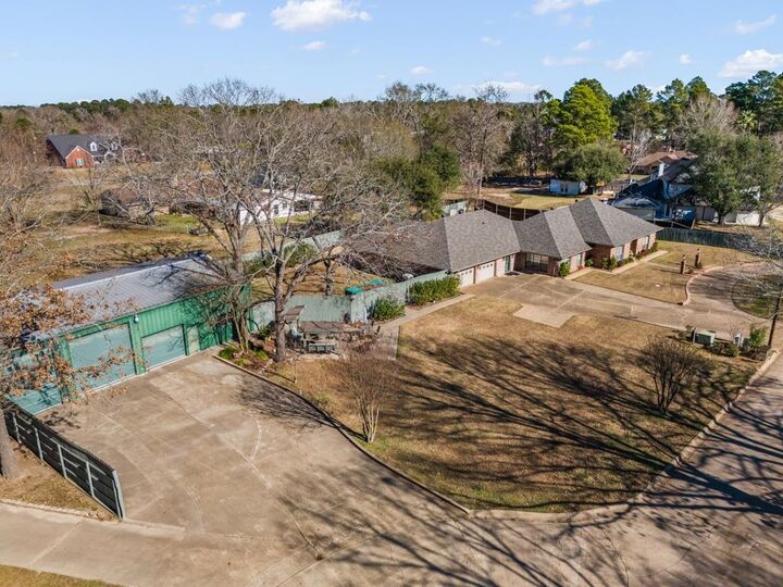 Property Photo:  106 Cheyenne Street  TX 75644 