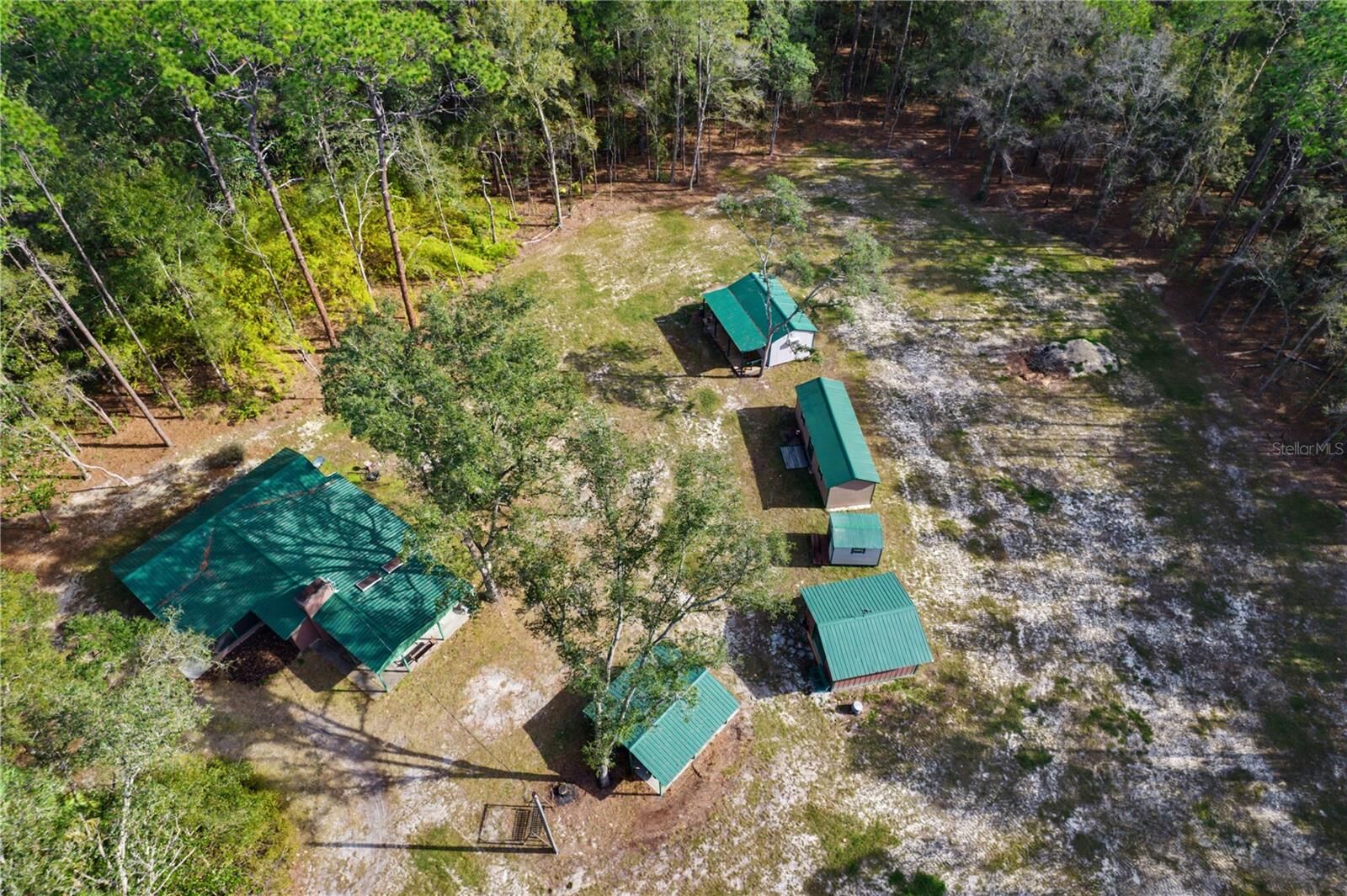 Property Photo: 3041 S US Highway 41 FL 34432
