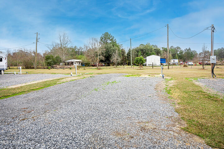 Property Photo: 144 Katie Eubanks Road MS 39452