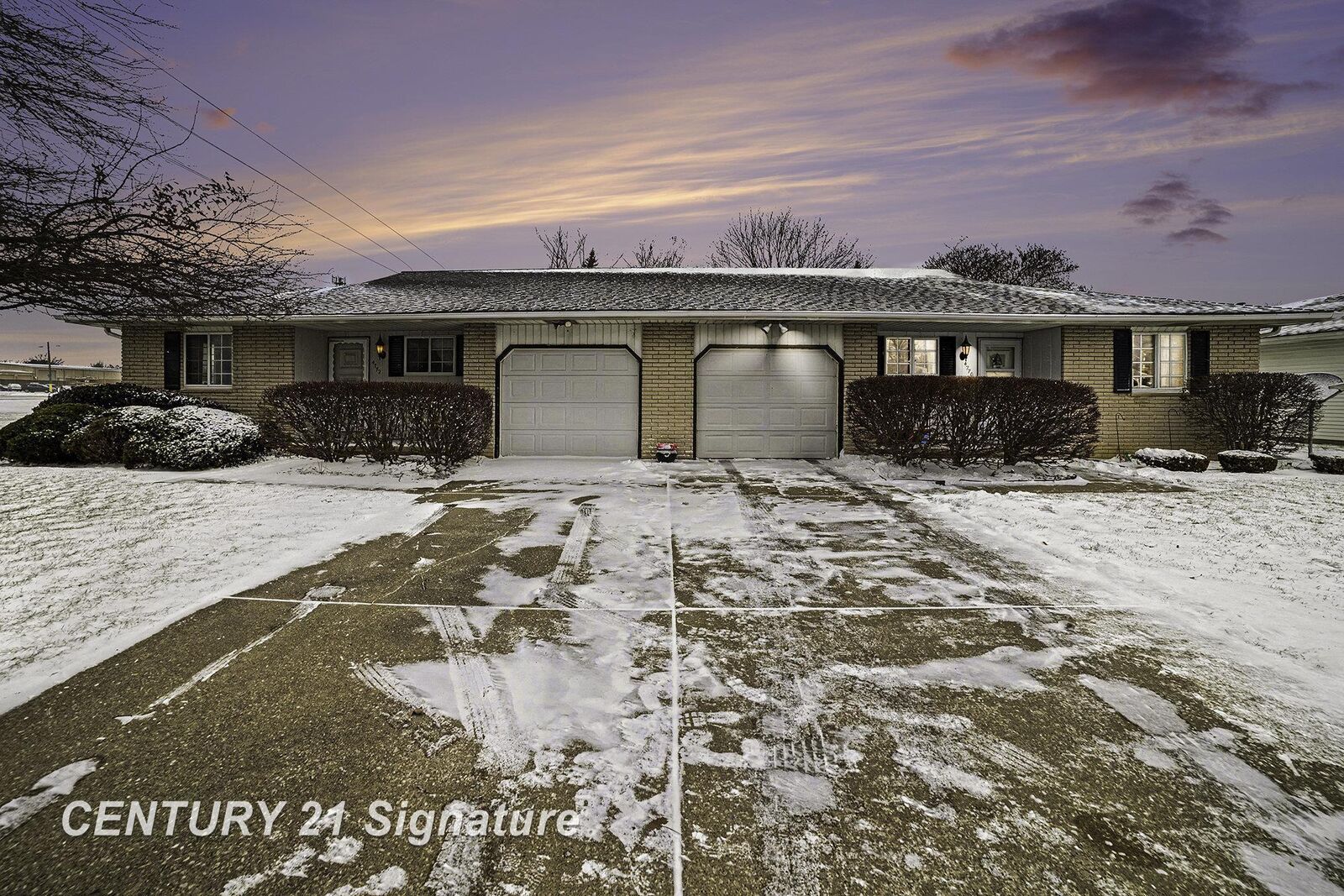 Property Photo:  4770/4772 Shattuck Road  MI 48603 