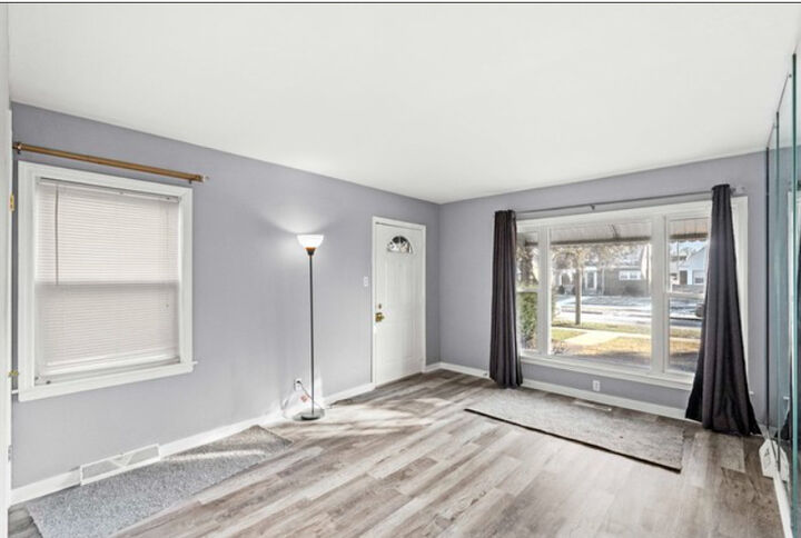 Property Photo:  32 166th Place  IL 60409 