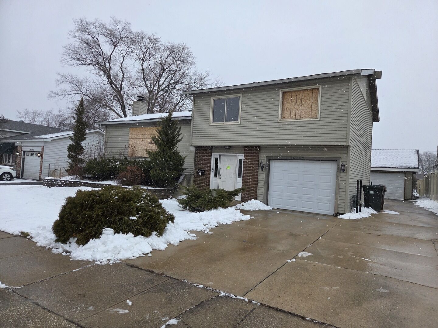 Property Photo:  16749 Meadowdale Drive  IL 60452 