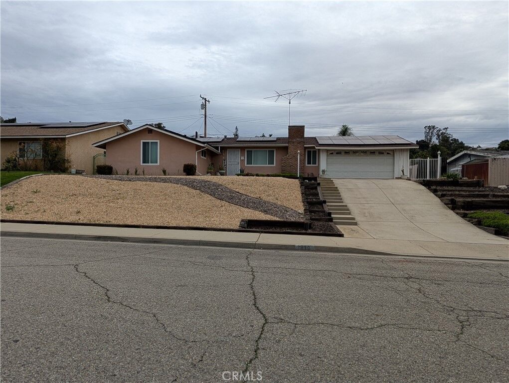 Property Photo:  1315 Hillside  CA 91768 