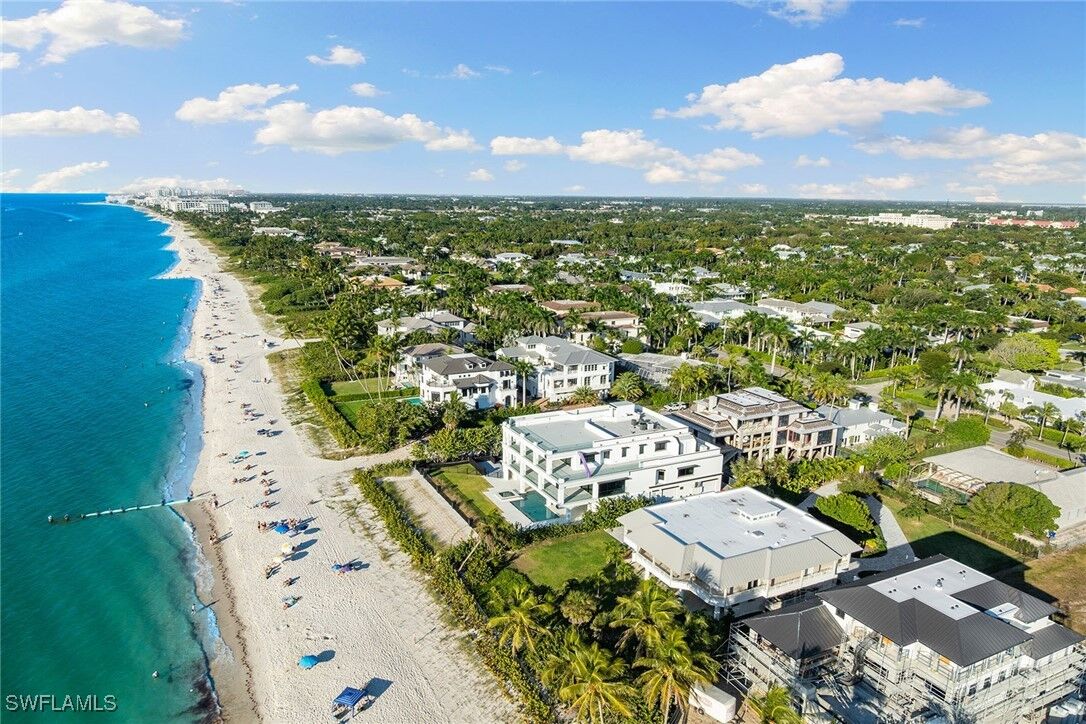 Property Photo:  26 2nd Avenue S  FL 34102 