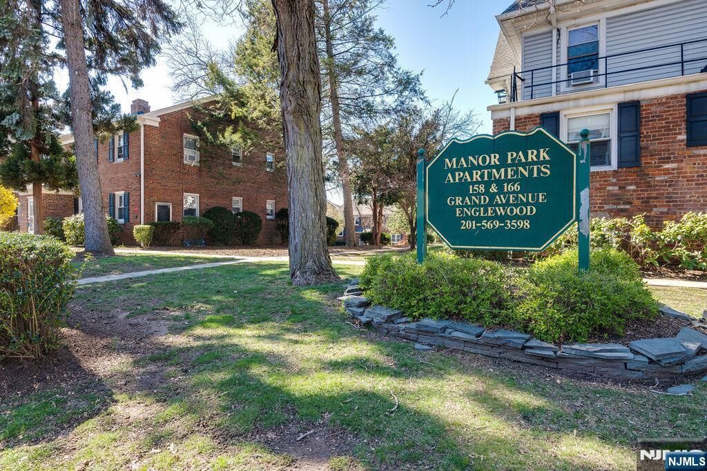 Property Photo:  166 Grand Avenue A6  NJ 07631 