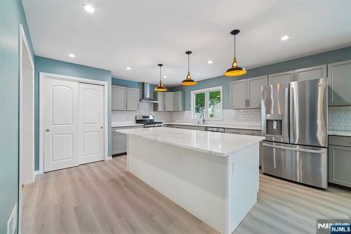 Property Photo:  255 Westminster Place  NJ 07644 