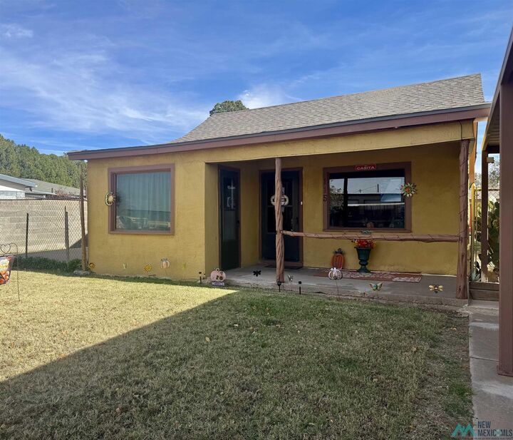 Property Photo:  115 S Tennessee Street  NM 88101 