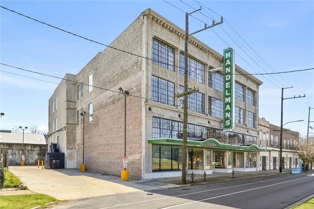 Property Photo: 1824 Oretha Castle Haley Boulevard 306 LA 70113
