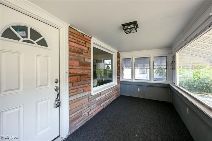 Property Photo:  614 Parkview Avenue  OH 44310 