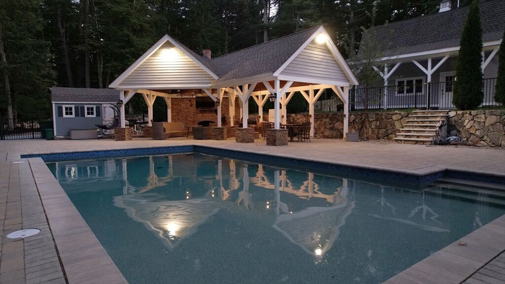 Property Photo:  12 Magnolia Street  MA 01864 