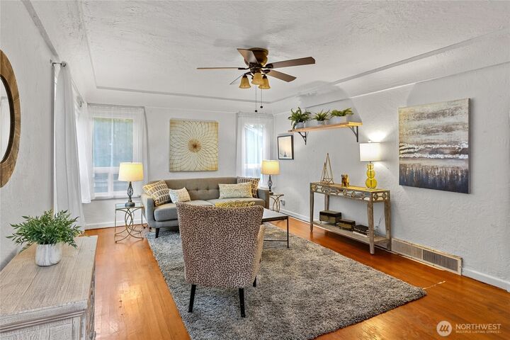 Property Photo:  9222  3rd Avenue SW  WA 98106 