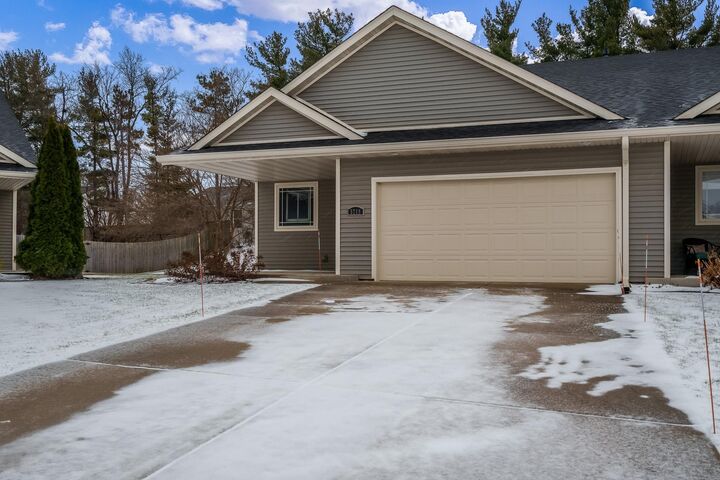 Property Photo:  5788 Jackie'S Drive  IL 61111 