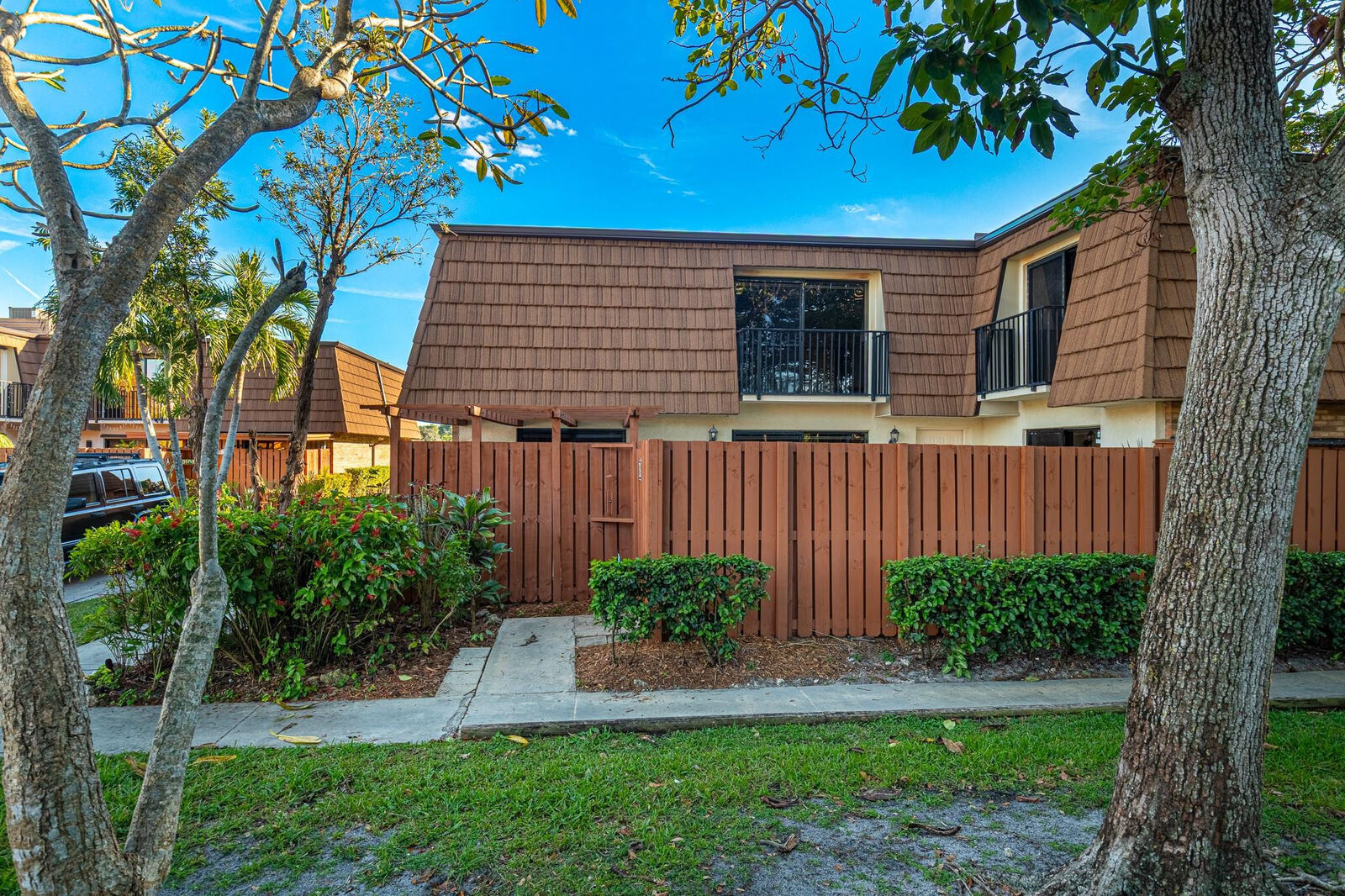 Property Photo: 9101 SW 19th Place B FL 33324