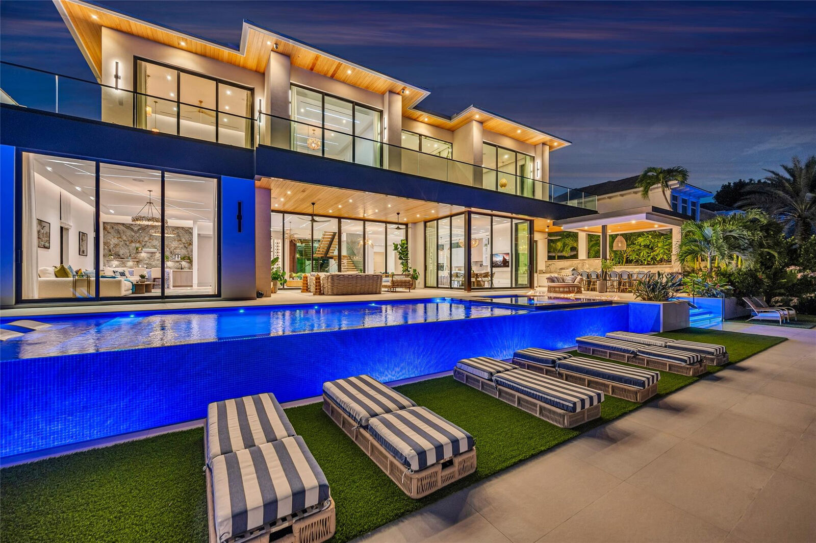 Property Photo: 408 Coral Way FL 33301