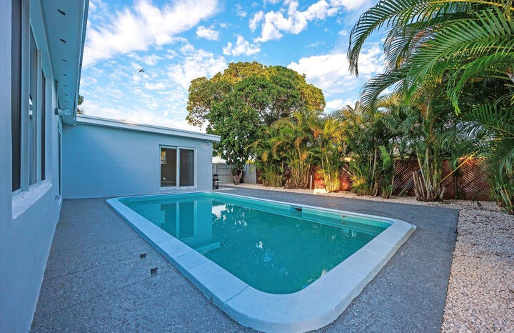 Property Photo:  5710 NE 2nd Terrace  FL 33334 