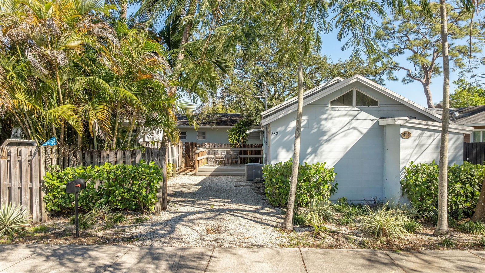 Property Photo: 232 Seminole Avenue FL 33312
