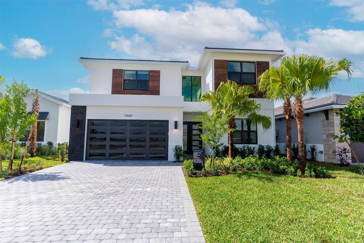 Property Photo:  12668 Solana Bay Circle  FL 33412 