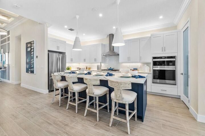 Property Photo: 12664 Solana Bay Circle FL 33412