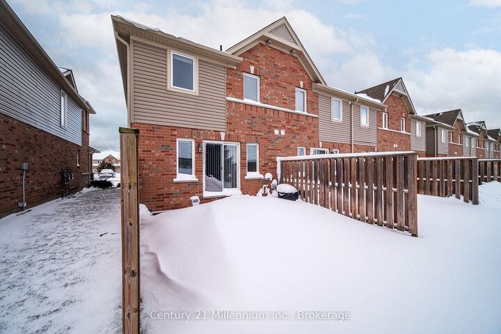 Property Photo:  409 Joseph Street 23  ON N0H 2C0 