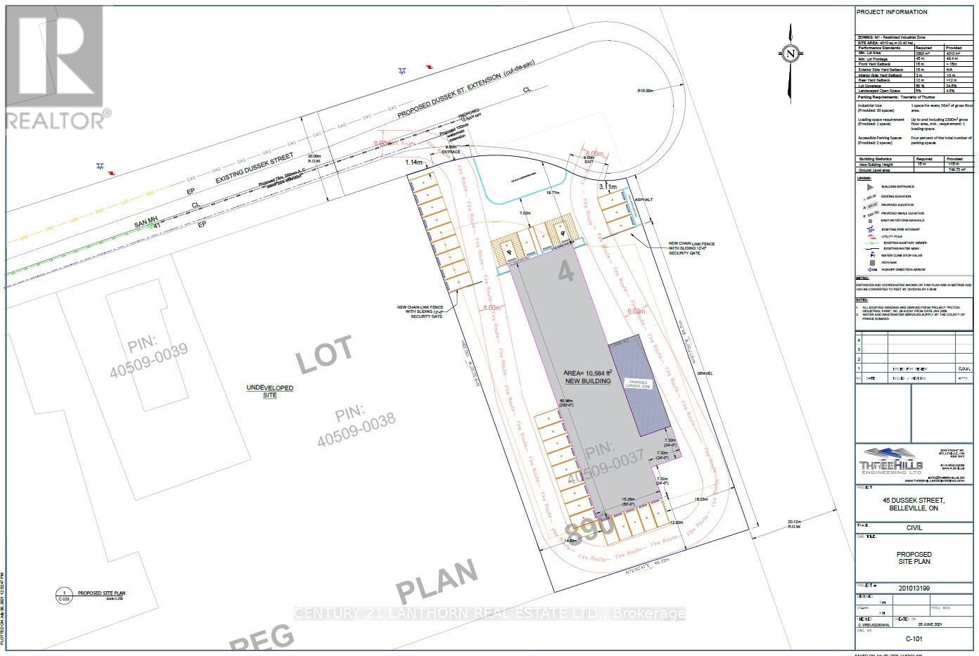 Property Photo:  45 Dussek Street  ON K8N 5R9 