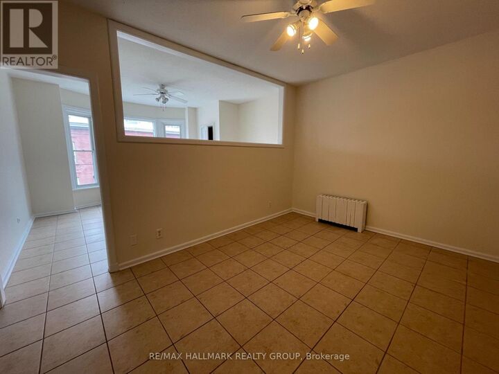 Property Photo:  120 Murray Street 5  ON K1N 7E6 
