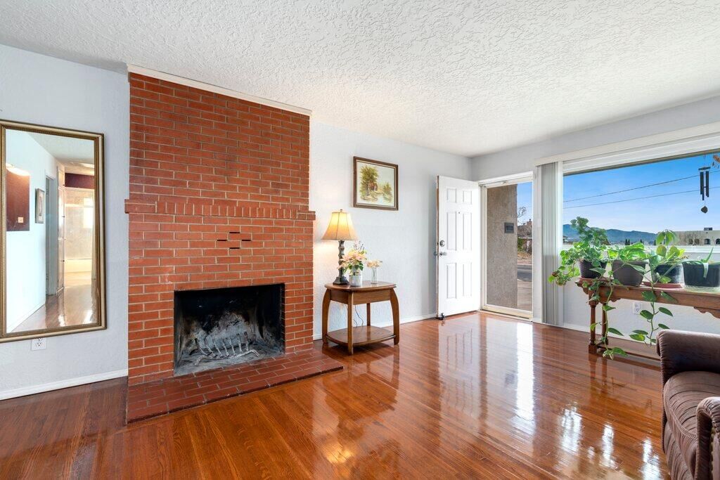 Property Photo:  521 Palisades Drive NW  NM 87105 