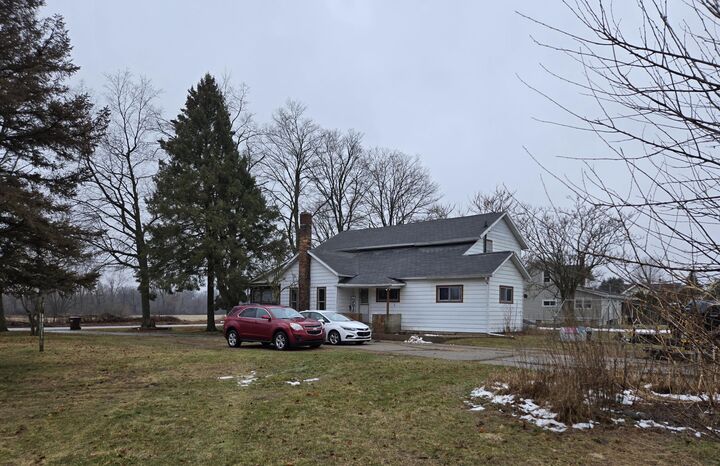 Property Photo:  8662 Stony Lake Road  MI 49201 