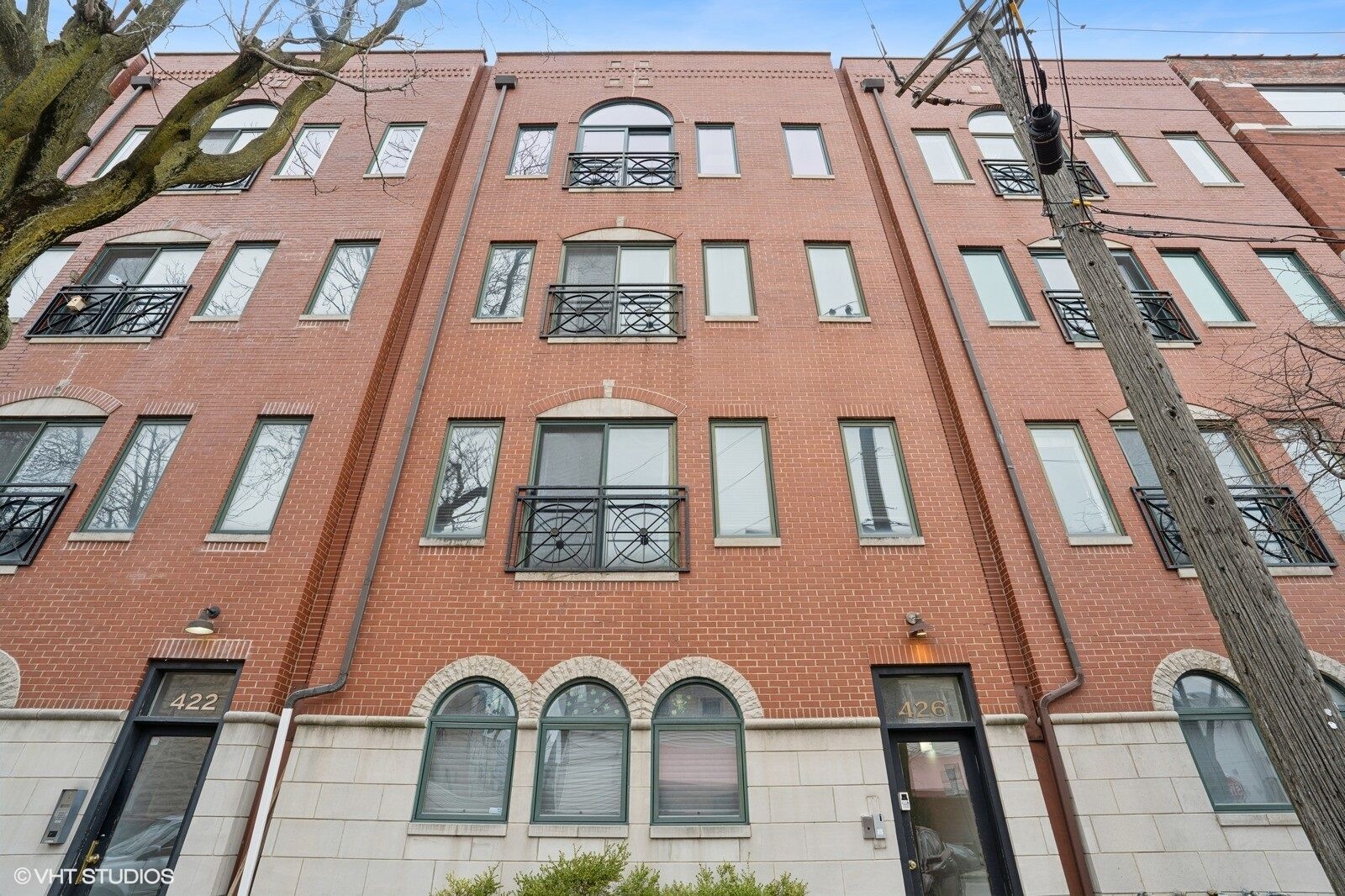Property Photo:  426 N Noble Street 3  IL 60642 