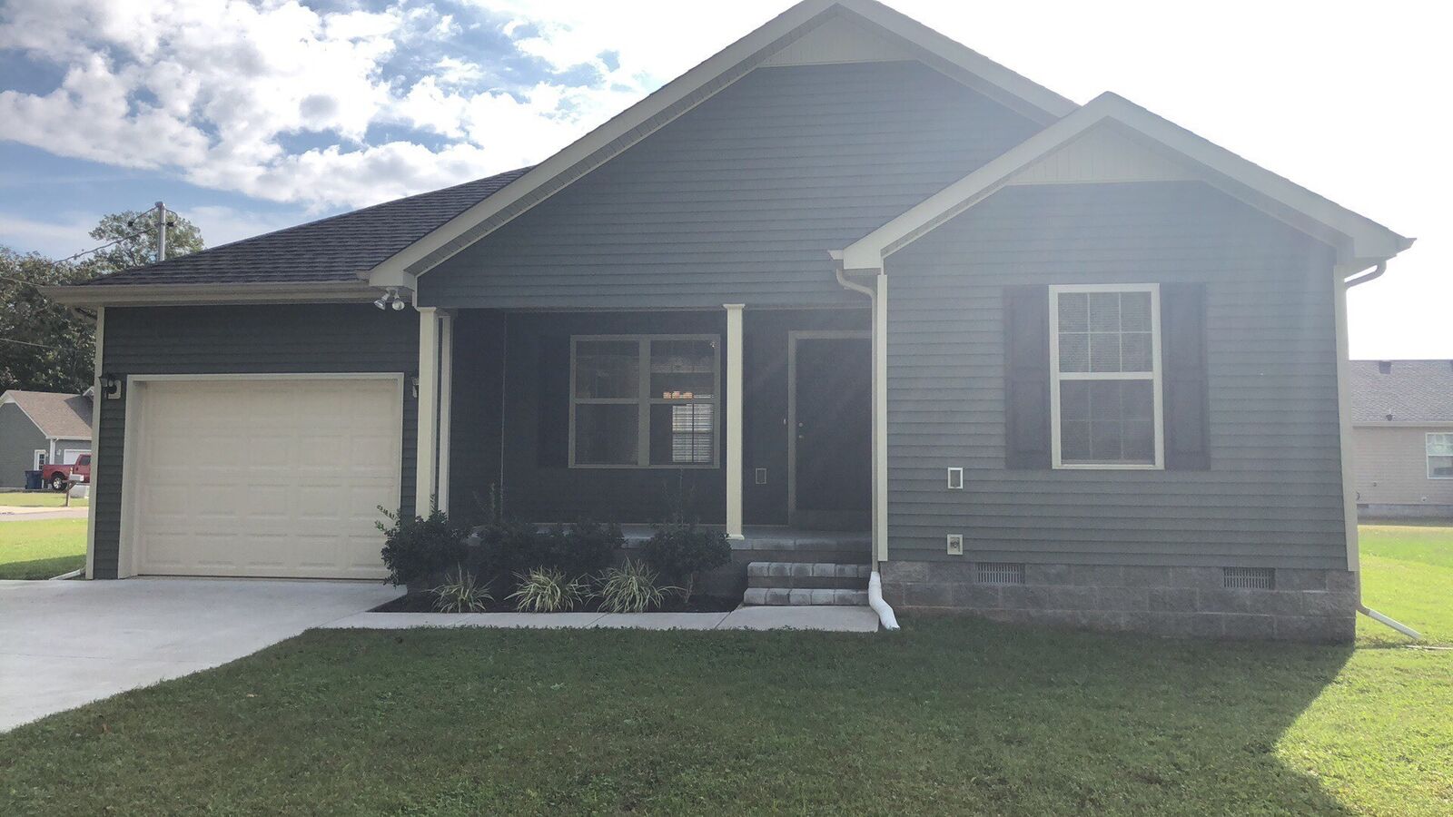 Property Photo: 433 Skinner Flat Rd TN 37355