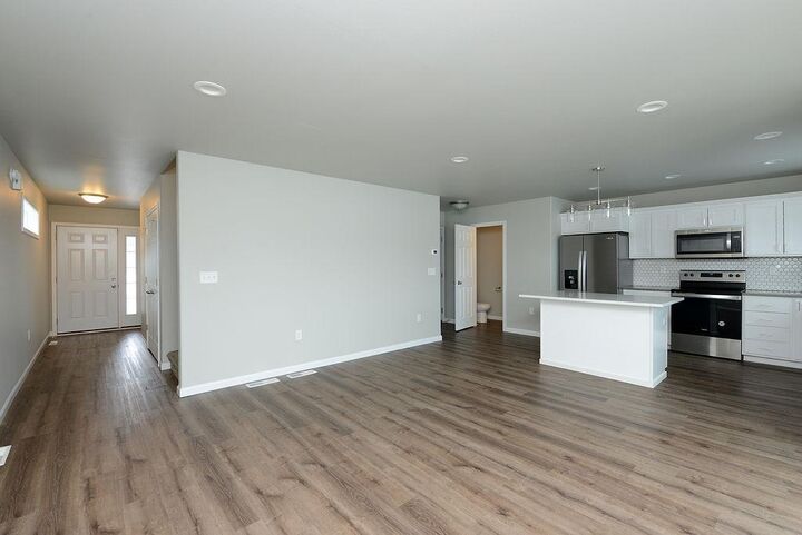 Property Photo: 307 7th Street E ND 58047