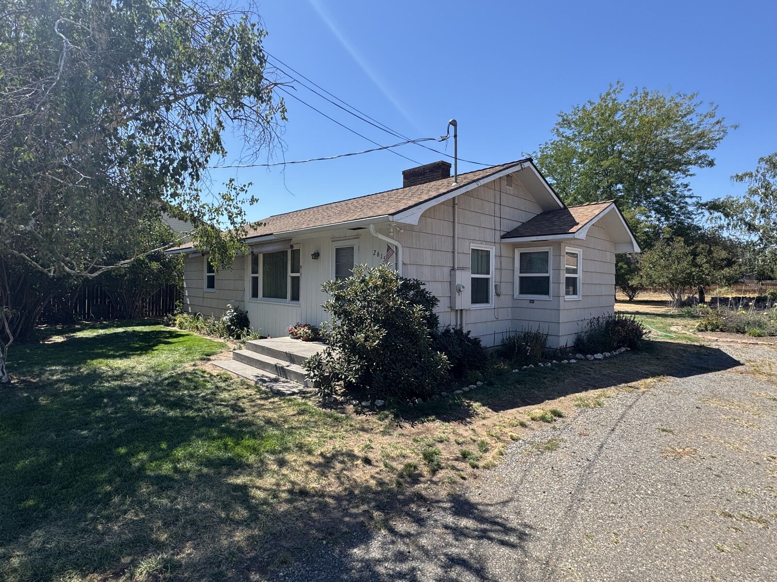 Property Photo:  2615 SW 21st Street  OR 97756 