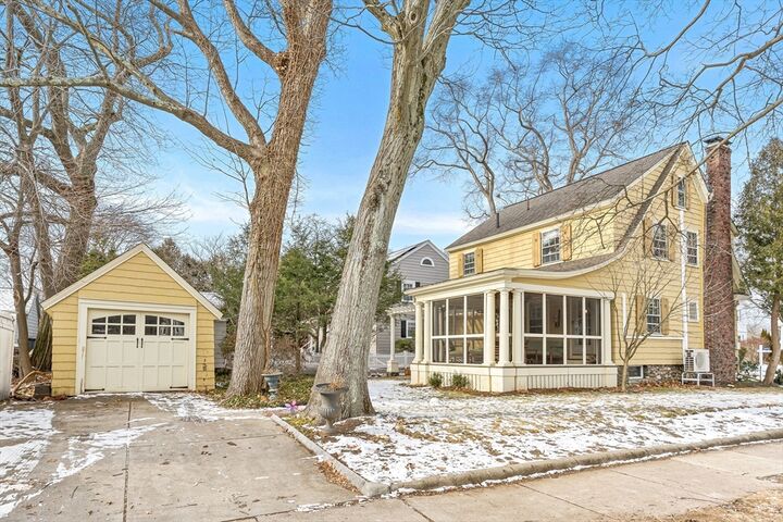 Property Photo:  89 Lovell Rd  MA 02176 