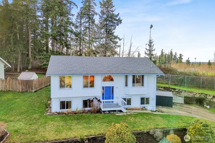 Property Photo:  3945  Magrath Road  WA 98226 