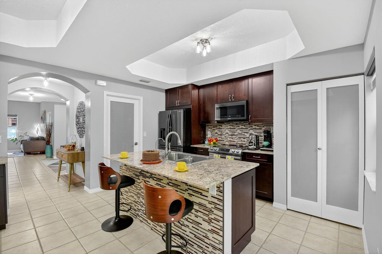 Property Photo: 4957 W White Mangrove Way 4957 FL 33312