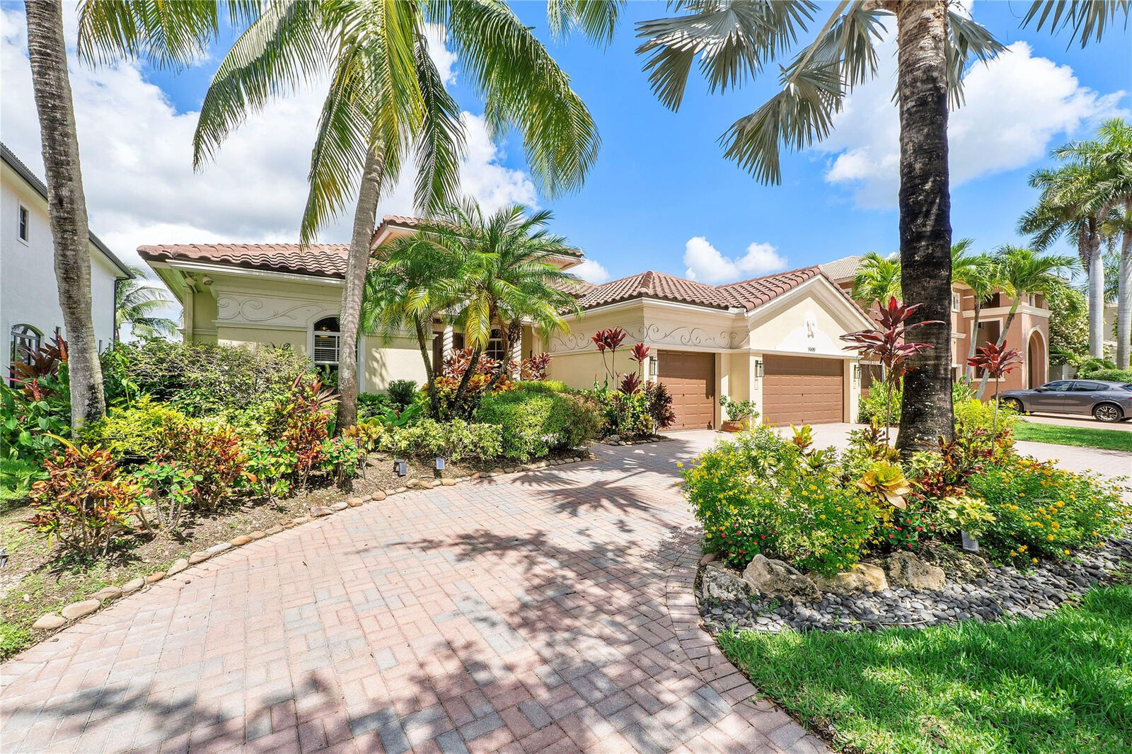 Property Photo:  7609 NW 117th Lane  FL 33076 