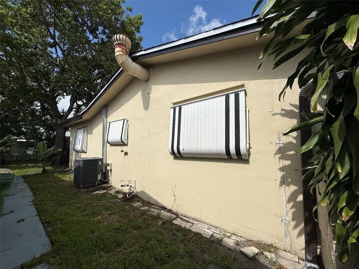 Property Photo:  4314 NW 47th Court  FL 33319 
