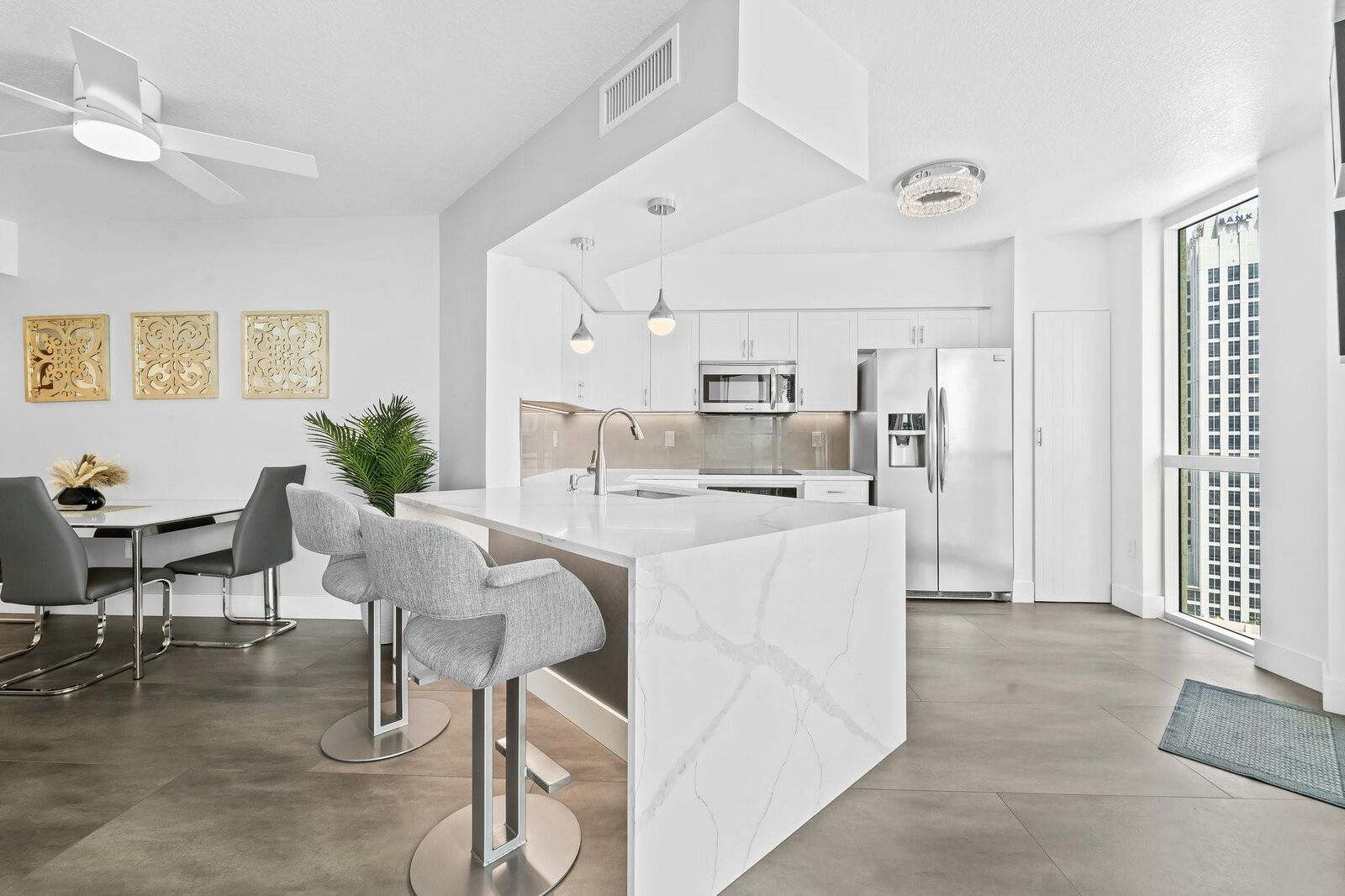 Property Photo:  347 N New River Drive 1709  FL 33301 
