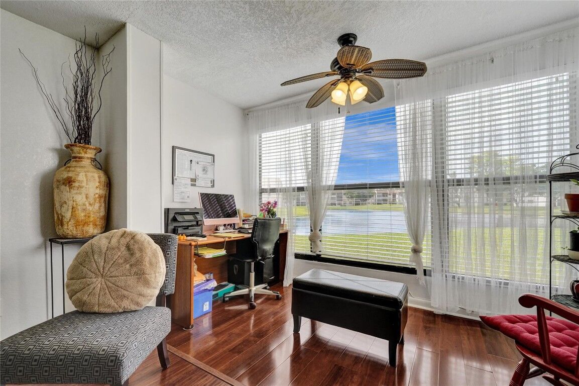 Property Photo:  10303 Sunrise Lakes Boulevard 112  FL 33322 