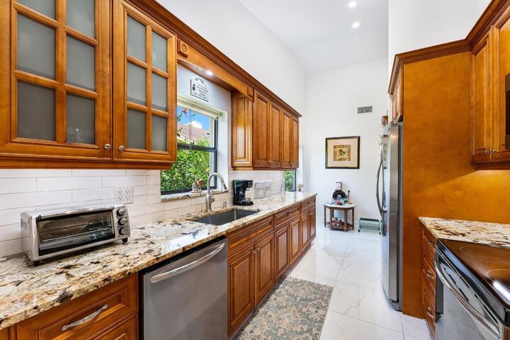 Property Photo:  2531 Blue Sage Avenue  FL 33063 