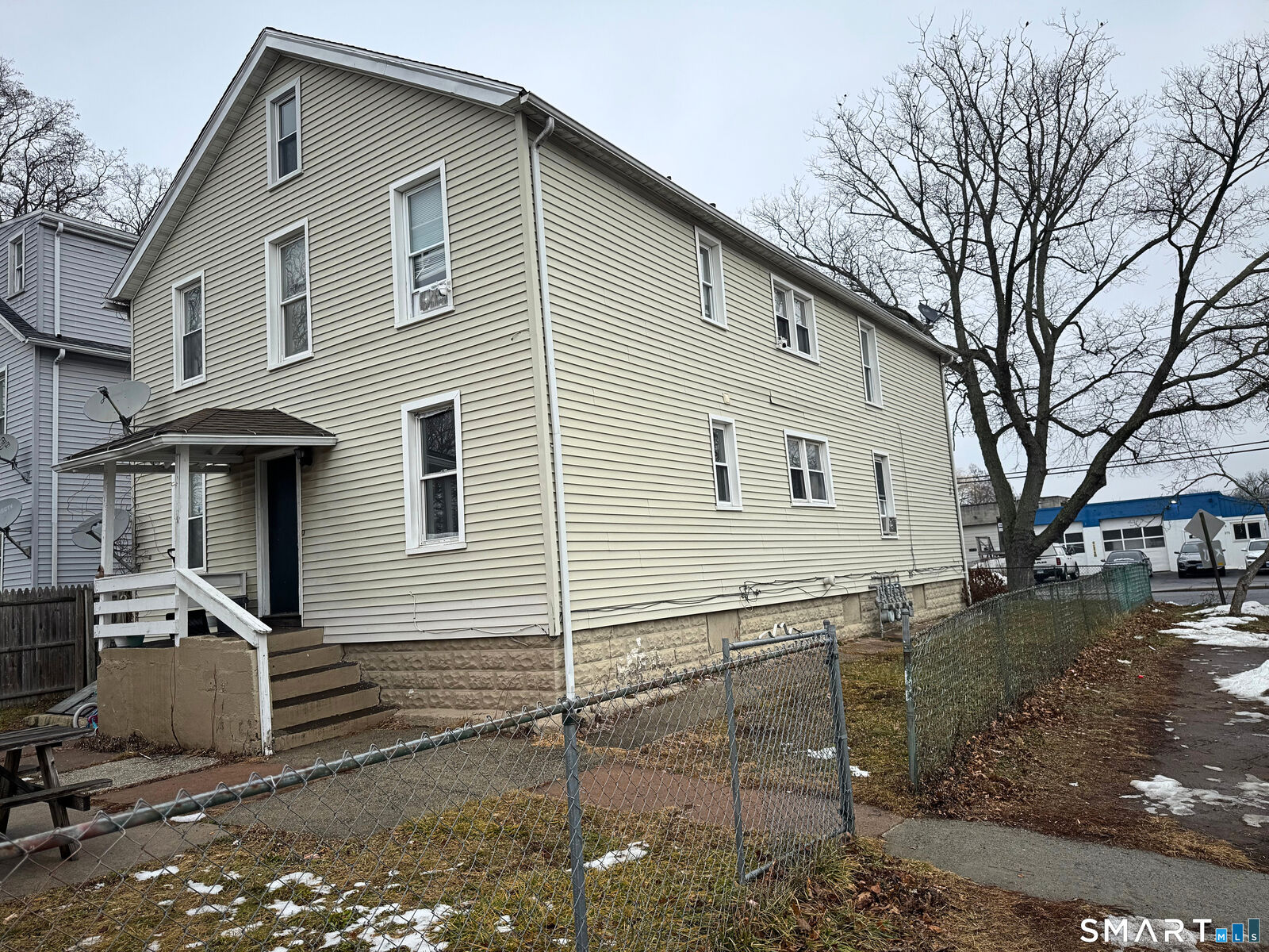 Property Photo:  282 Front Avenue  CT 06516 