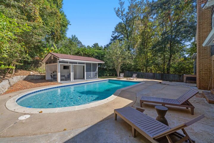 Property Photo:  2240 Armistead Road  FL 32308 